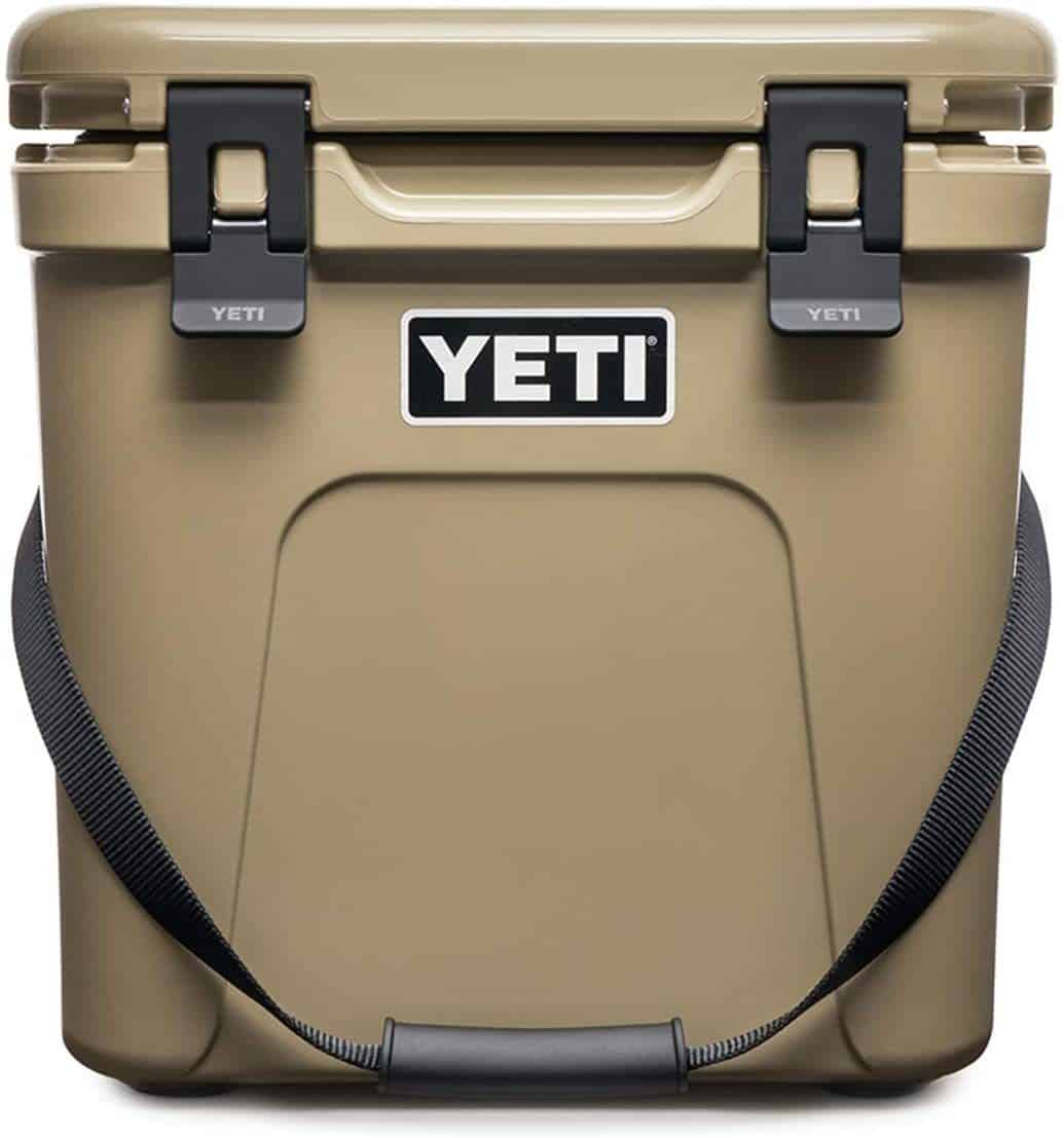 Replying to @slgreg Size comparison of YETI's Hopper Flip 8 and Flip 1