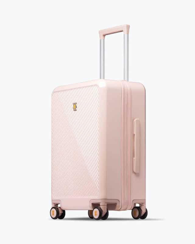Level 8 suitcase review - the trolley Elegance mat